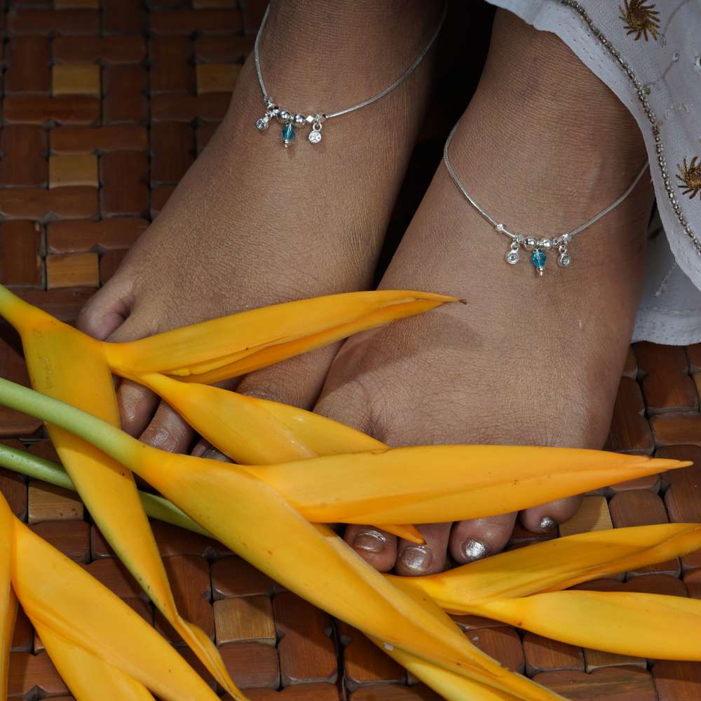 STONE WITH OXIDISED FINISH ANKLETS