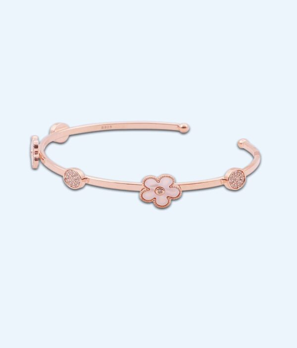 BRACELET ROSE GOLD MOTHEROFPEARL FLOWERS FLEXIBLE BRACELET ROSE GOLD MOTHEROFPEARL FLOWERS FLEXIBLE
