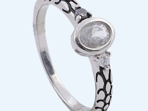 LADIES RING OXY WITH STONE