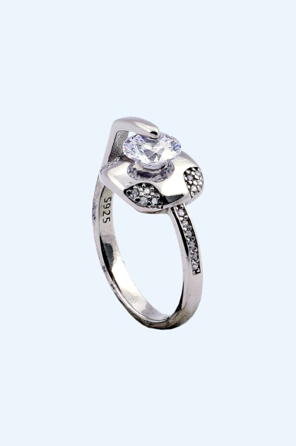 LADIES RING SPINNING TOP(1)