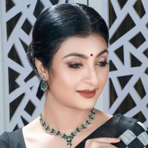 STONE STUDDED EARRINGS