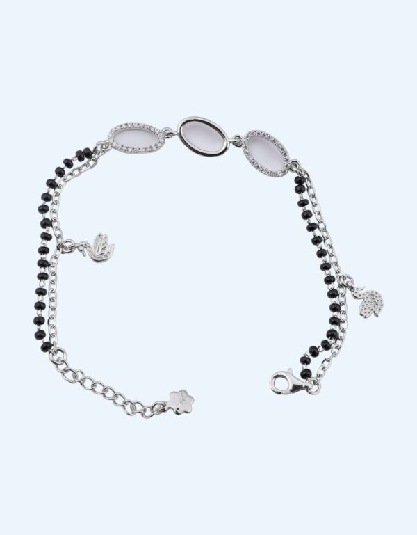 WRISTLET NAZARIYA CHARMS CZ RS.1550